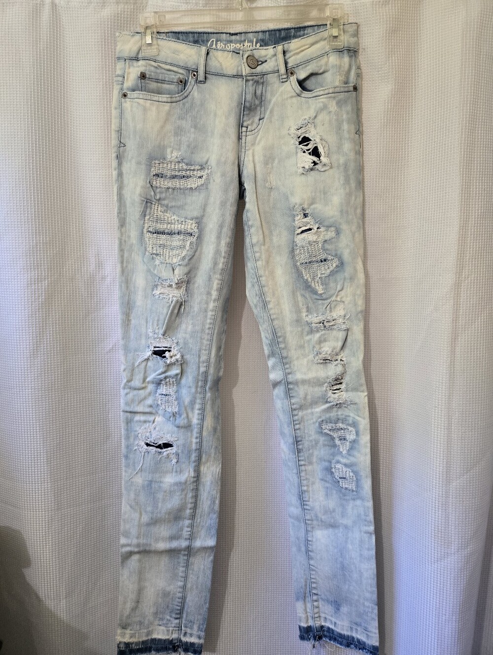 Aeropostale Light Blue Ripped Skinny Jeans